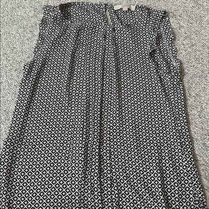 LOFT Black and White Geometric Blouse